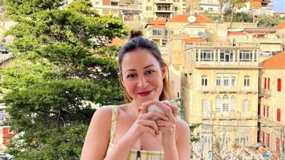 ظهور لـ منة شلبي يهـــز مواقع التواصل