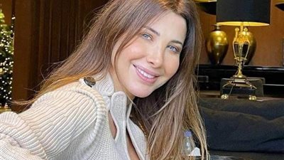 صدمتنا جميعا.. أيقونة الجمال الفنانة نانسي عجرم قررت الظهور بدون ميك اب
