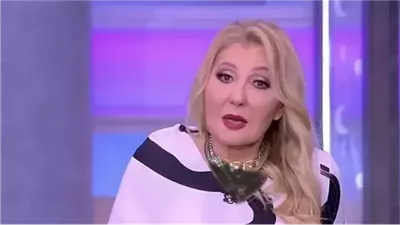 الوجه الأخر.. المصور الشخصي للفنانة “نادية الجندي” يكشف ماتفعله كل يوم في الخلوات ويصدم الجميع!