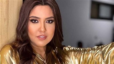 مي كساب تفاجئ الجميع بشكلها الجديد.. “مش هتعرفها”
